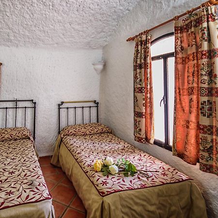 Cuevas Pedro Antonio De Alarcon Apartment Guadix Exterior photo